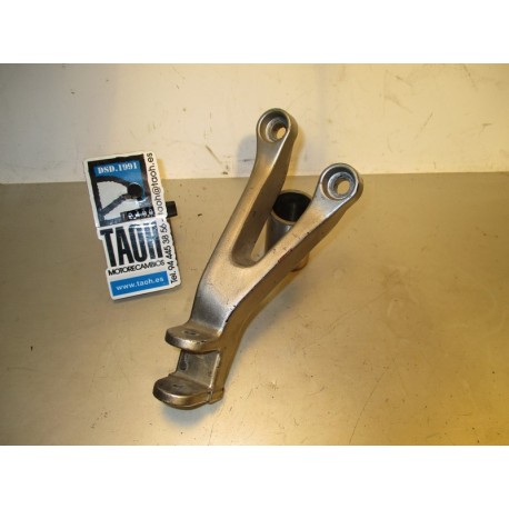 Soporte reposapie trasero izquierdo Kawasaki ZX6 R 2004