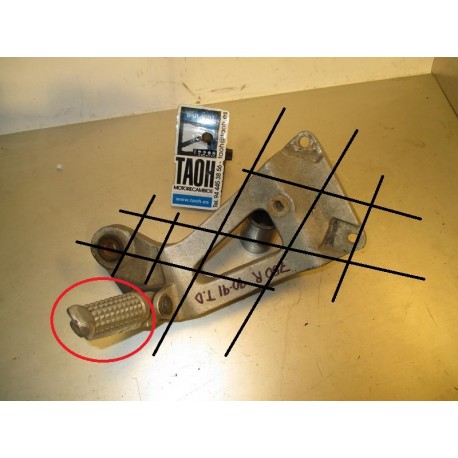 Reposapie trasero derecho Suzuki GSX-R 750 1991