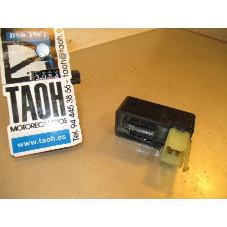 Rele Kawasaki GPZ 400 FII