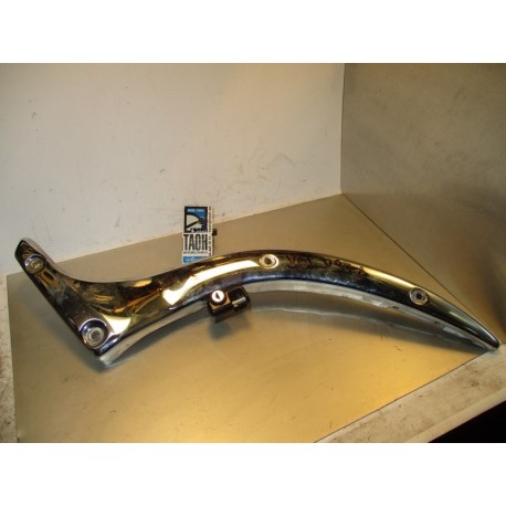 Embellecedor bajo asiento izquierdo Suzuki Volusia 800