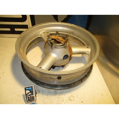 Llanta trasera Suzuki SV 650 2000