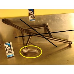 Reposapie trasero izquierdo Kawasaki Versys 650