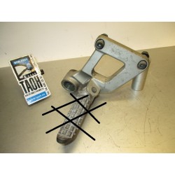 Soporte reposapie trasero derecho Kawasaki ZZR 600 1993