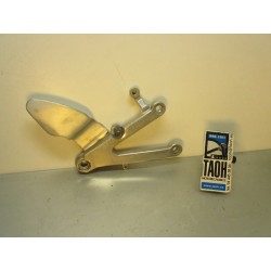 Soporte reposapies delantero derecho Yamaha YZF-R1 1998-2001