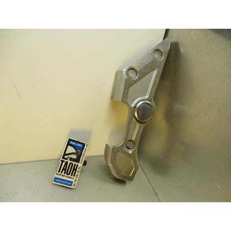 Protector chasis derecho Yamaha FZS 1000 Fazer 2005
