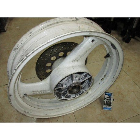 Llanta trasera Suzuki GSX-F 600 1990 / GSX-F 750 1990