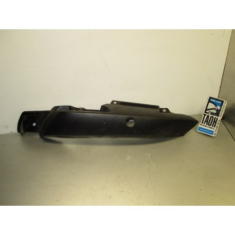 Tapa bajo colin izquierda Kawasaki Versys 650 2008
