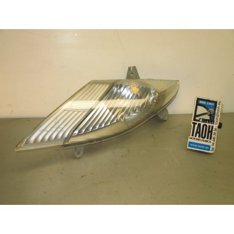 Intermitente delantero izquierdo Suzuki Burgman 250 2005