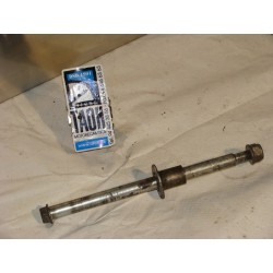 Eje delantero Suzuki GSX-F 600 1990 / GSX-F 750 1991