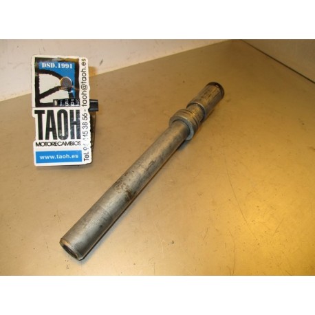 Eje delantero Honda Deauville 650