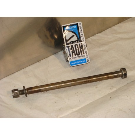 Eje delantero Suzuki GSX 750 ES Ø15mms