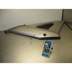 Bajo asiento derecha Honda CBF 250 2006