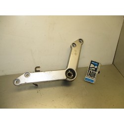 Soporte izquierdo motor Suzuki V-Strom 650 2005