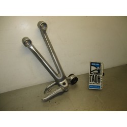 Soporte y reposapie trasero derecho Suzuki GSX-R 1000 2005