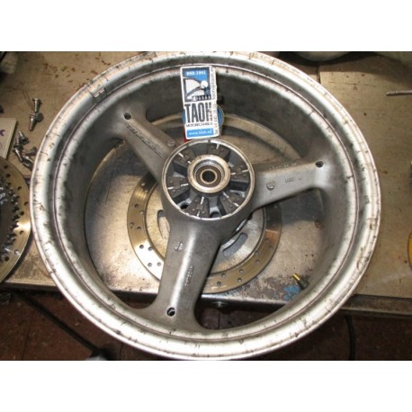 Llanta trasera Hyosung Aquila 650