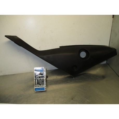 Bajo deposito izquierda Yamaha TZR 50 2006