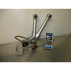 Soporte y reposapie trasero derecho Suzuki GSF Bandit 600 2004