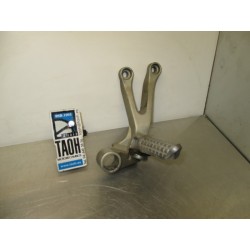 Soporte reposapie trasero derecho Kawasaki ZX6 R 2000