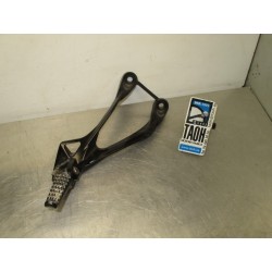 Soporte y reposapie trasero derecho Kawasaki ZX6 R 2008