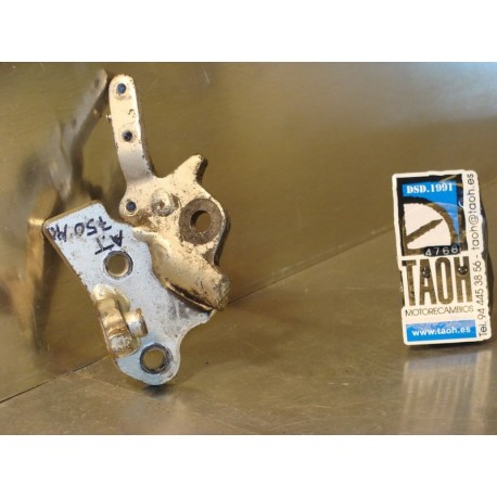 Soporte reposapie delantero izquierdo Africa Twin