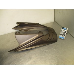 Tapa piloto trasero Daytona 675 06-08