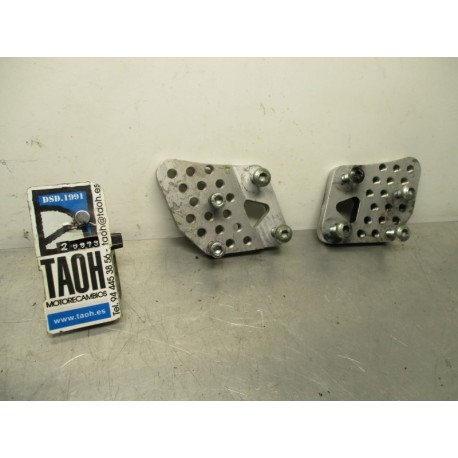 Juego soportes estriberas retrasadas Suzuki GSX-R 600 2008