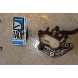 Pinza delantera derecha Honda VFR 750 F 1991