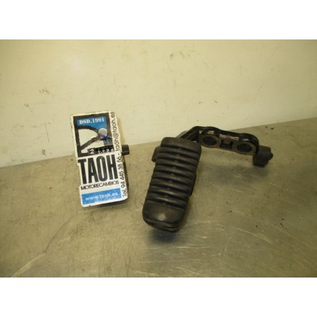 Reposapie delantero izquierdo Aprilia Pegaso 650