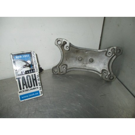 Puente guardabarros Honda VF 750 F