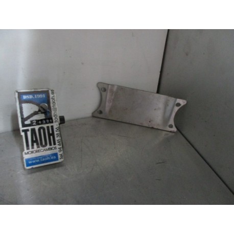 Puente guardabarros Yamaha FZR 600