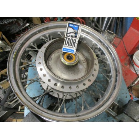 Llanta trasera Honda VT 600 Shadow