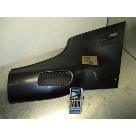 Bajo asiento derecha Honda CBR 1000 F 1988