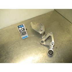 Soporte reposapie delantero derecho Yamaha FZS 600 Fazer 1998-2001
