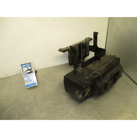 Caja bateria / herramientas Vulcan 500 97-02