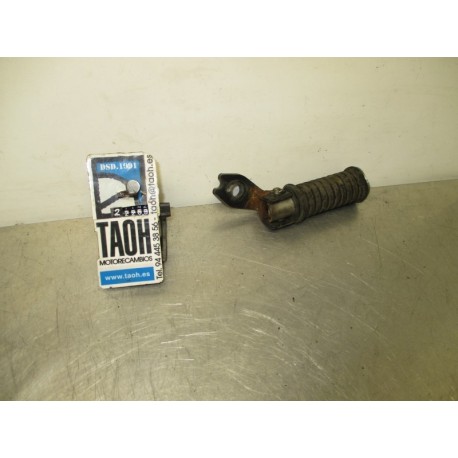 Soporte y reposapie trasero derecho Kawasaki Vulcan 500 1997-2002