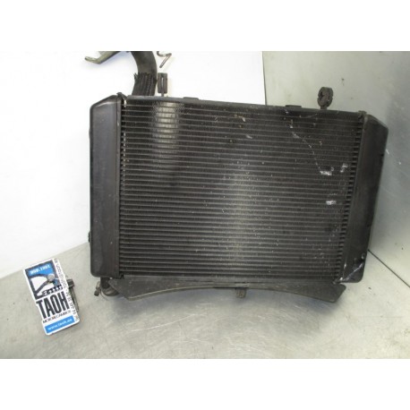Radiador Suzuki GSR 600 2008