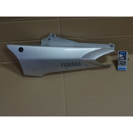 Bajo asiento izquierda Yamaha FJR 1300 2003