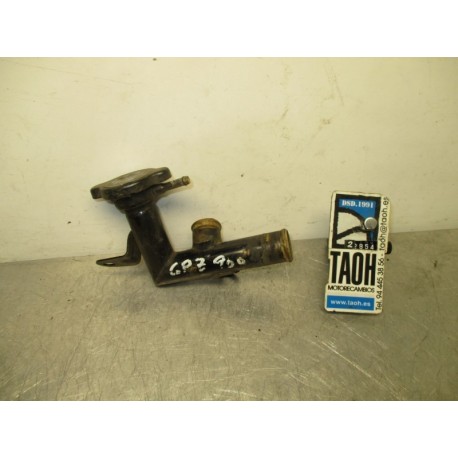 Tubo y tapon de radiador GPZ 900 R