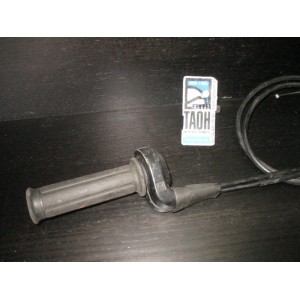 Puño de gas y cables River 500 1999