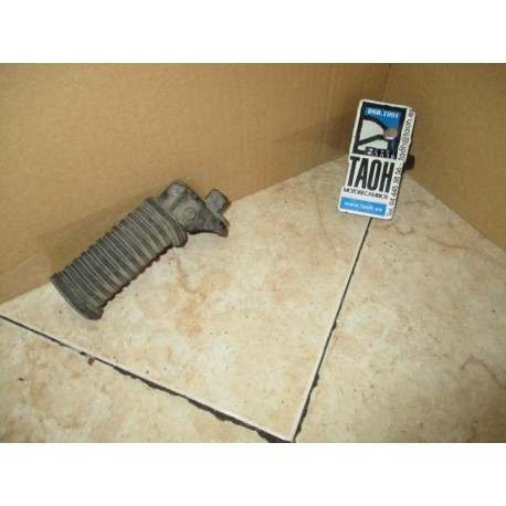 Reposapie trasero derecho SR 250 Special