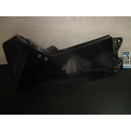 Bajo asiento derecha GSX-R 750 1985-1987/ GSX-R 1100 1986