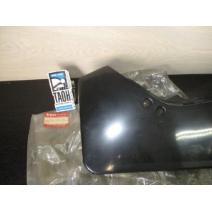 Bajo asiento derecha GSX-R 1100 1986