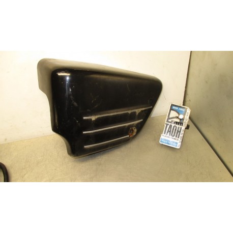 Bajo asiento izquierda Honda VT 125 Shadow