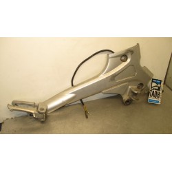 Soporte reposapies derecho Yamaha YBR 250