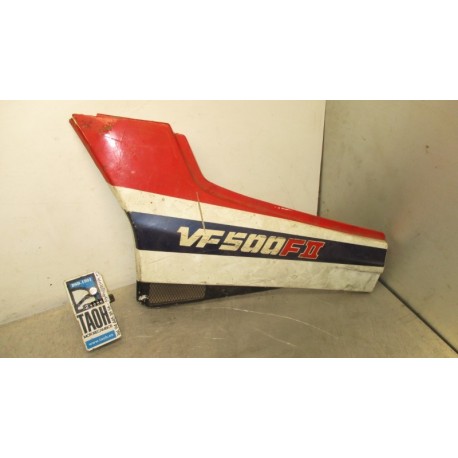 Bajo asiento izquierda VF 500 FII
