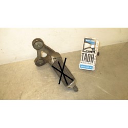 Soporte reposapie delantero izquierdo Honda CBR 1000 F 1993