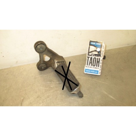 Soporte reposapie delantero izquierdo Honda CBR 1000 F 1993