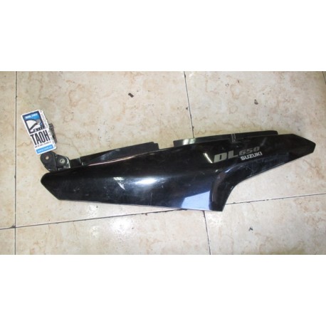 Bajo asiento izquierda V-Strom 650 06