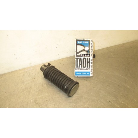 Reposapie trasero Suzuki Marauder 125