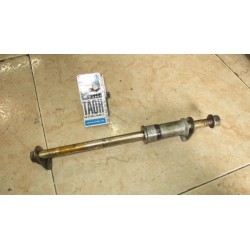 Eje trasero Suzuki Marauder 125